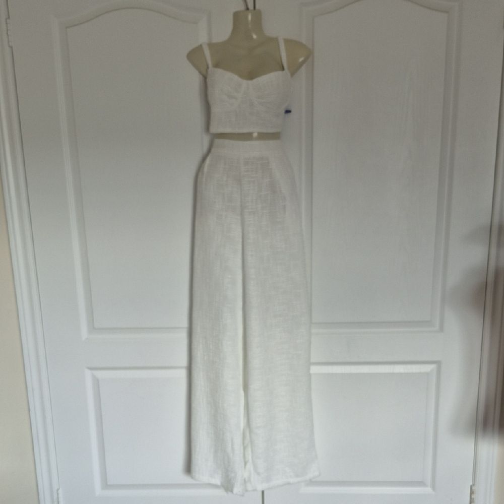 Showpo White Textured Two-Piece Set